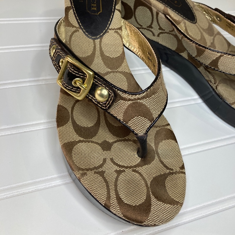 Coach sandals excellent condition